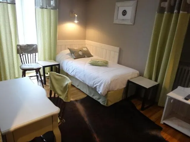 Du Bon Repos アパート *